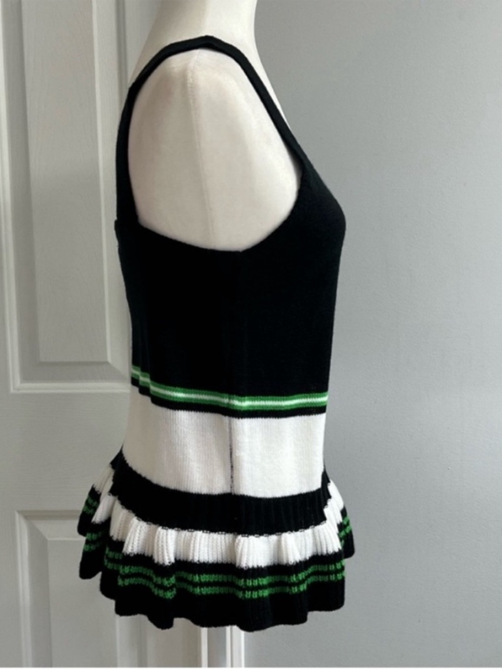 Cliché Black & White Tank Size M - Picture 3 of 7